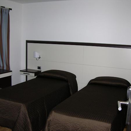 Baja Delle Sirene Bed & Breakfast ตารันโต ภายนอก รูปภาพ