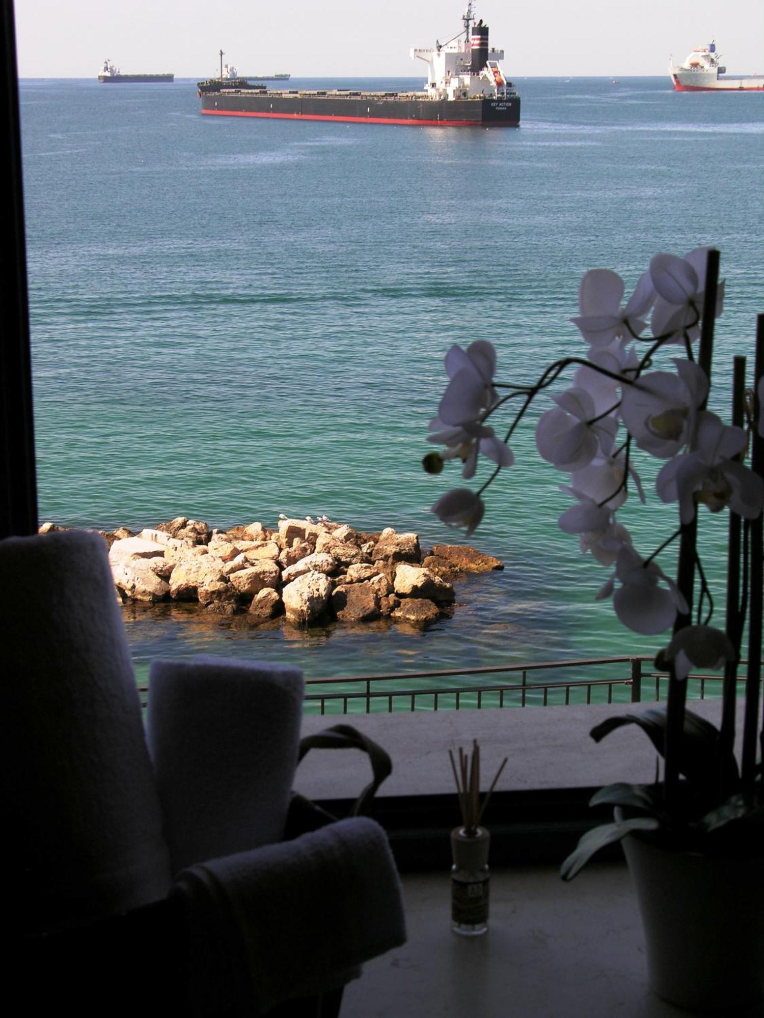 Baja Delle Sirene Bed & Breakfast ตารันโต ภายนอก รูปภาพ